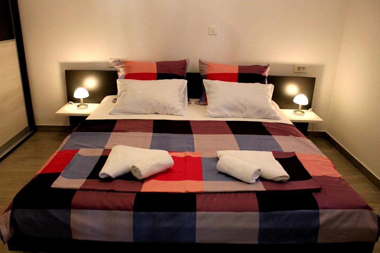 Apartmani Mladenka Малинська Екстер'єр фото