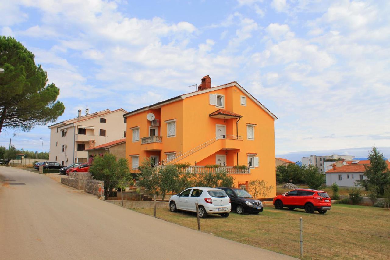Apartmani Mladenka Малинська Екстер'єр фото