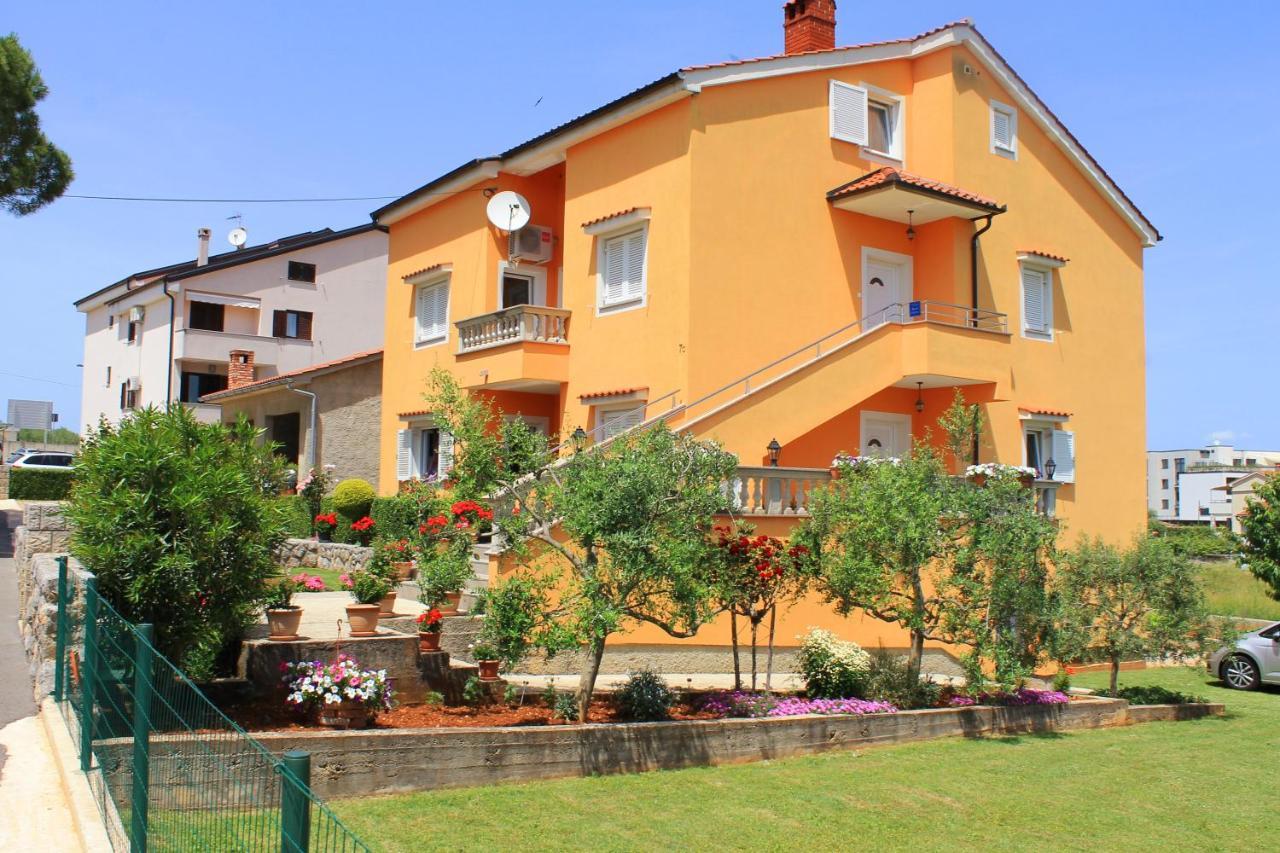 Apartmani Mladenka Малинська Екстер'єр фото